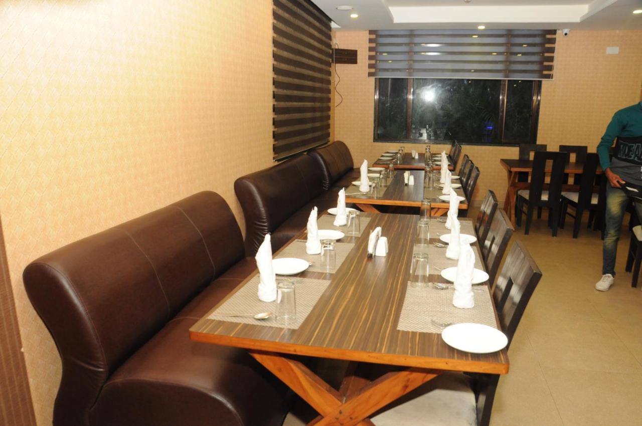 Daksh The Madhuvan Suites Dwarka المظهر الخارجي الصورة